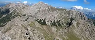 De Loreakopf met de Loreascharte (vanuit het westen)