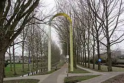 Van Dam & Jansen, 1990