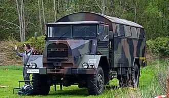 MAN 630 met vaste opbouw