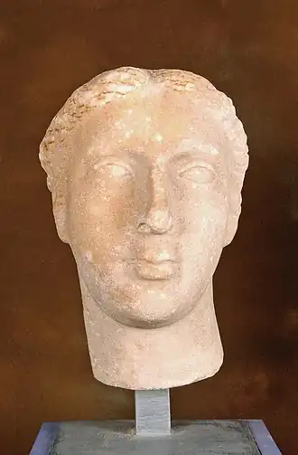 Een beeld (mogelijk) van Cleopatra V of VI(1e eeuw voor Christus), uit Neder-EgypteNu in het Musée Saint-Raymond (Toulouse)