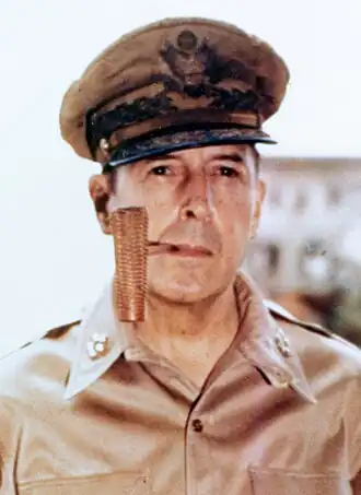 MacArthur in Manila in augustus 1945