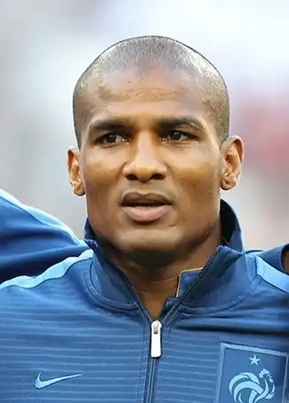 Florent Malouda voorafgaand aan het EK-duel tegen Engeland, op 11 juni 2012 in Donetsk, Oekraïne