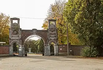 Toegang tot de begraafplaats