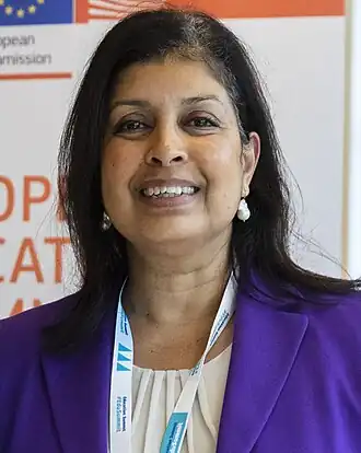 M.L.J. (Mariëlle) Paul