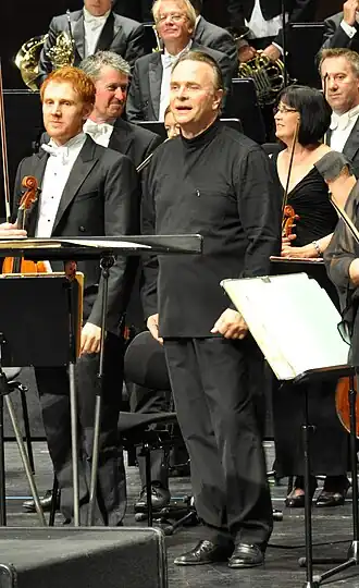 Mark Elder en het Hallé Orchestra in 2011 op de Bregenzer Festspiele.