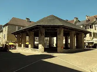 De in de jaren 1797 tot 1800 gebouwde markthal is geregistreerd als een historisch monument op 11-10-2004