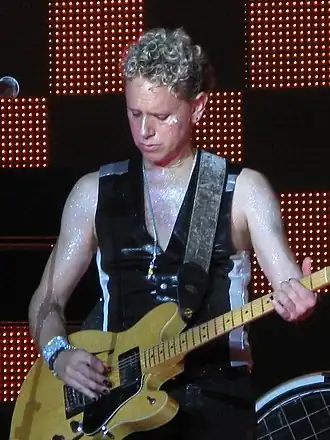 Martin Gore tijdens een optreden in 2009