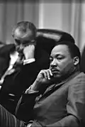 Lyndon B. Johnson en Martin Luther King in 1966