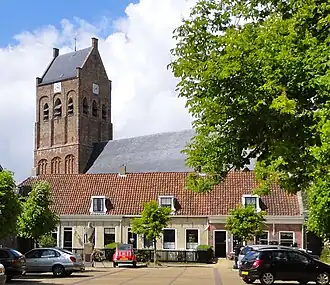 Toren in Ferwerd met zadeldak