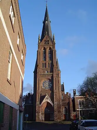 De Martinuskerk aan de Oosteinde 56 (rijksmonument)