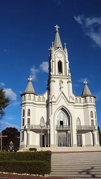 Katholieke kerk Nossa Senhora do Monte Claro in Áurea