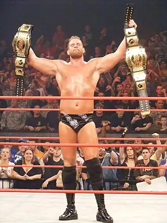 Matthew Morgan (rechts)