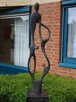 Beeld bij verzorgingstehuis Valentijn