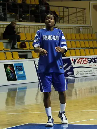 Noémie Mayombo in de wedstrijd "Vologda-Tsjevakata" - "Dinamo-GUVD" (Novosibirsk).