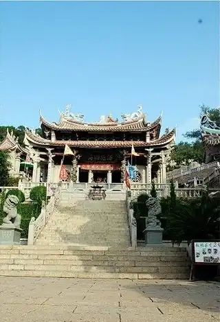 Matsutempel op Meizhou