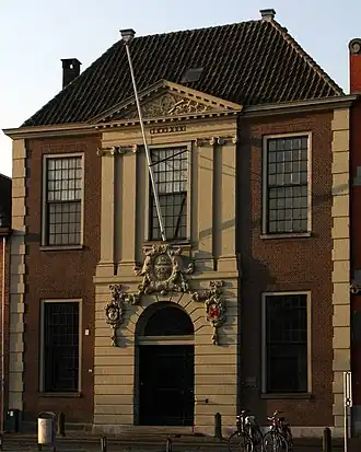 Het poortgebouw van de Meermansburg