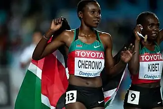 Kibet (rechts) blij met zilver tijdens de WK 2011, Daegu