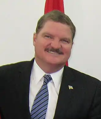 Kabinet-Mike Eman II