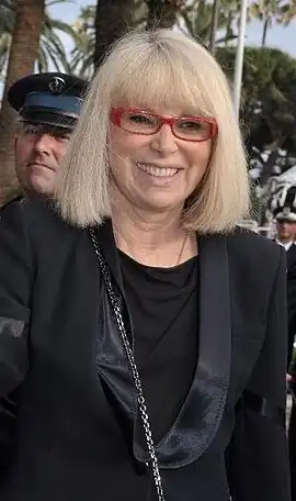 Mireille Darc op het Filmfestival van Cannes (2010)