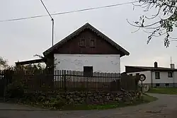 Blokhut in het dorp (2009)