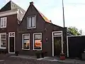 Huis met puntgevel