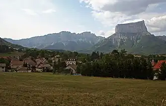 Balcon Est van de Vercors met de Mont Aiguille