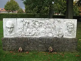 Atjehreliëf (1895), in 1970 geplaatst bij Bronbeek, Arnhem