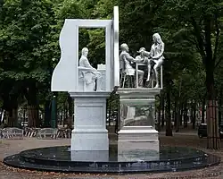 Monument for J.W. Thorbecke (2017) Thom Puckey. Carrara marble and Stainless Steel. Tornooiveld, Den Haag. Commissioned by the City of The Hague