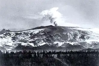 Mount Wrangell in 1902