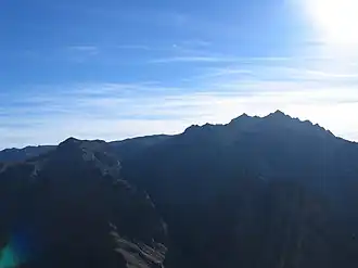 Foto van de Katharinaberg, gemaakt vanaf de Sinaïberg.