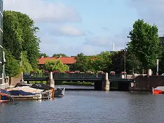 Hanny Michaelisbrug in juni 2016toen nog "Mozartbrug"