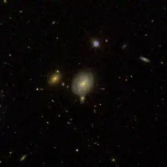 NGC 4109 (midden)