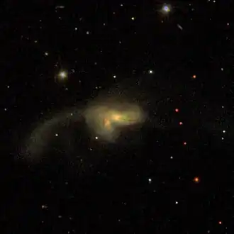 NGC 5514 (midden)