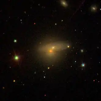 NGC 6175-2 (midden, onder)