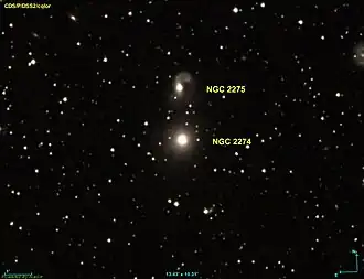 NGC 2274 (onder) en NGC 2275