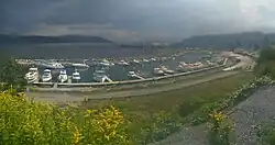 De jachthaven van Petries, een wijk van Corner Brook, aan Humber Arm