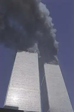 Oostelijke façade (South Tower links)