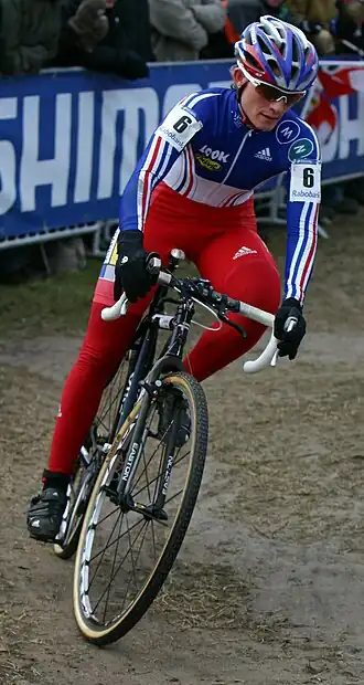 Nadia Triquet-Claude (2009)