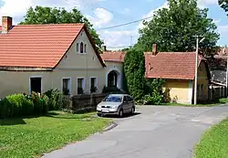 Huizen in het dorp (2010)