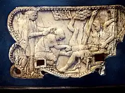 Ivoren meubelbeslag teruggevonden in Pompeï