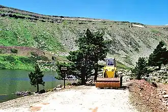 Landinrichtingswerkzaamheden naast de Laguna Larga in de jaren 1970.