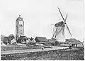De toren en de molen in 1910.