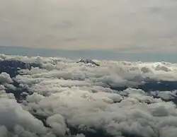 Foto vanuit de lucht, zicht vanuit het zuiden