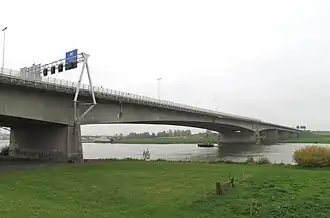 De A28 over de IJsselbrug