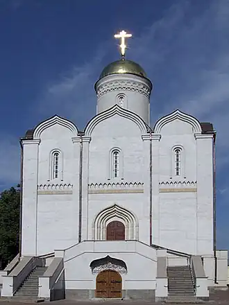 Nicolaaskathedraal (herbouwd in 2002-2003)