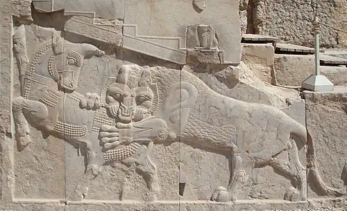 Tijdens het lentepunt is de kracht van de stier (aarde) even groot als de kracht van de leeuw (zon)