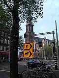 In mei 2011 waren er werkzaamheden en een omleidingsroute om toch de Elandsgracht te bereiken; dit is het bord op de Rozengracht, bij de Westerkerk.