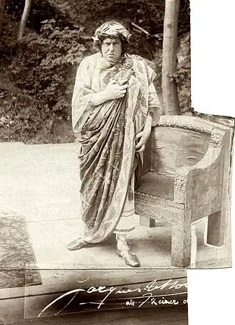 Van Hoven in zijn rol als keizer Nero (1917)