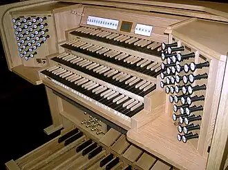 Een hedendaags klassiek elektronisch orgel: de Johannus Rembrandt 4090