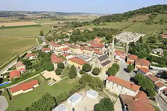 Gezicht op Oytier-Saint-Oblas